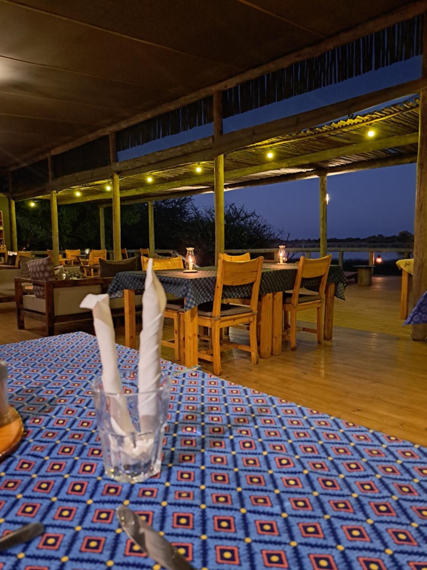Semowi Lodge And Campsites Mirapene 외부 사진