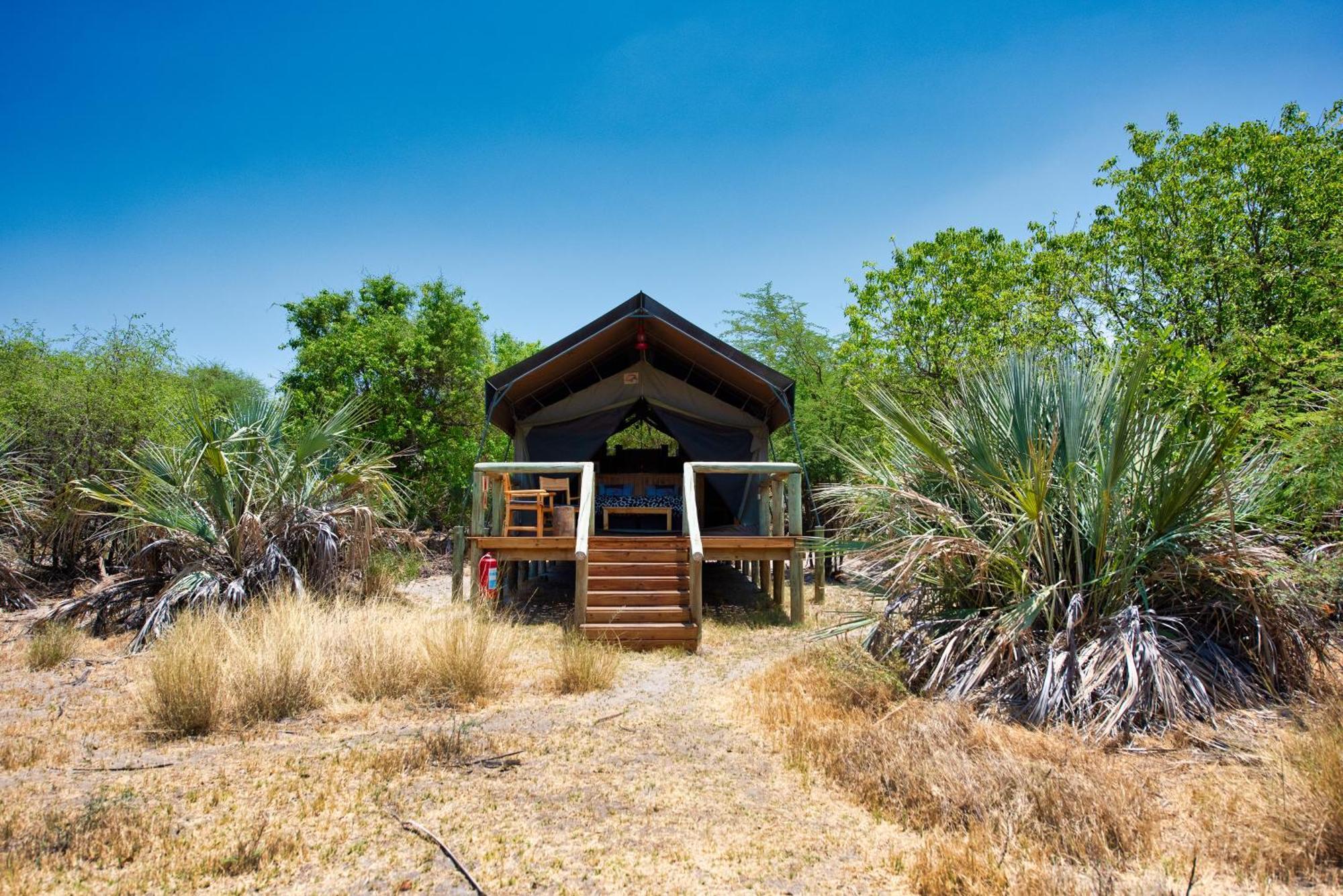 Semowi Lodge And Campsites Mirapene 객실 사진