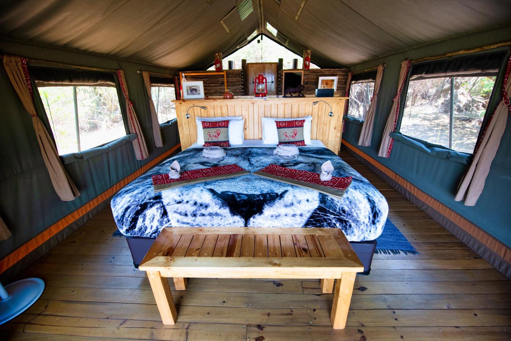Semowi Lodge And Campsites Mirapene 객실 사진
